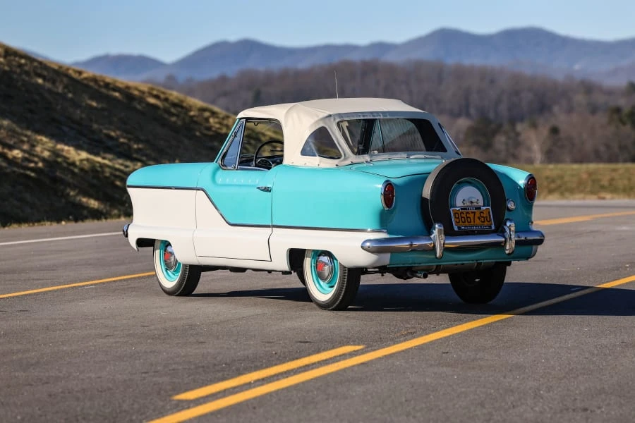 1960 Nash Metropolitan - Image 9 of 31