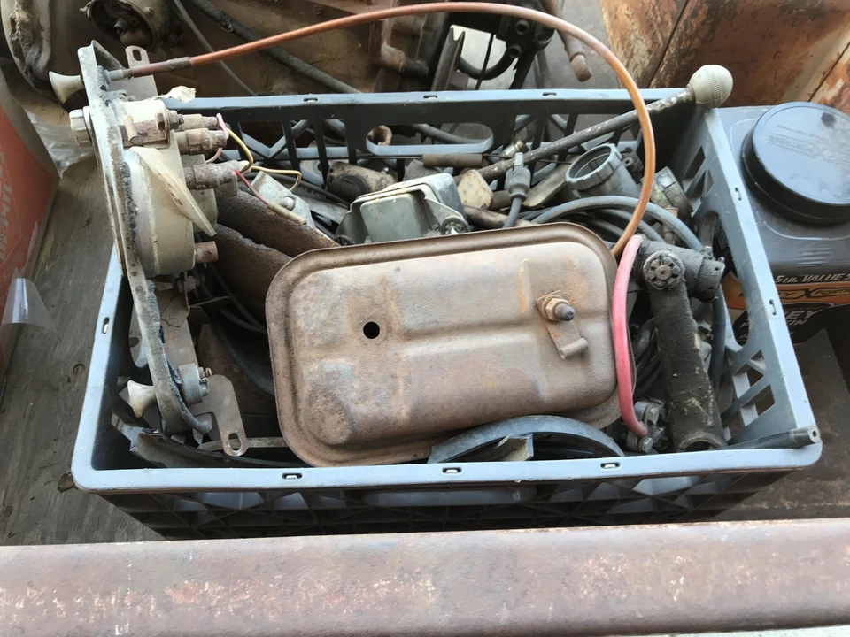 1960 Mitsubishi - Image 19 of 31