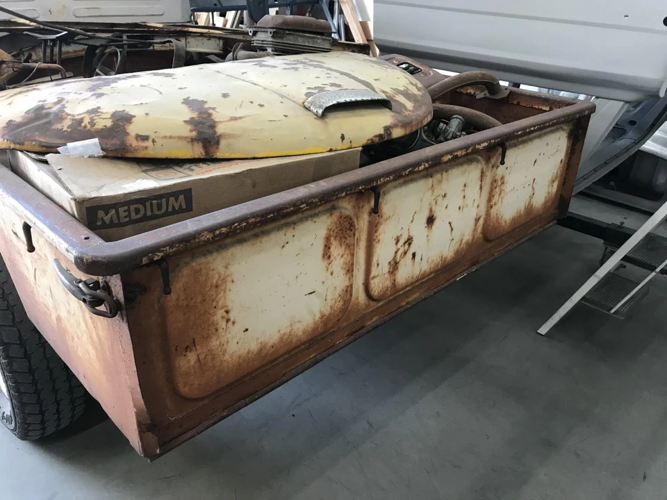 1960 Mitsubishi - Image 10 of 31