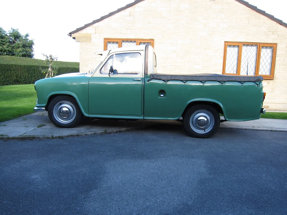 1960 Morris - Image 13 of 17