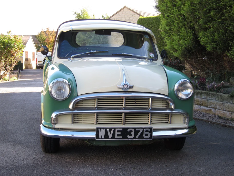 1960 Morris - Image 3 of 17