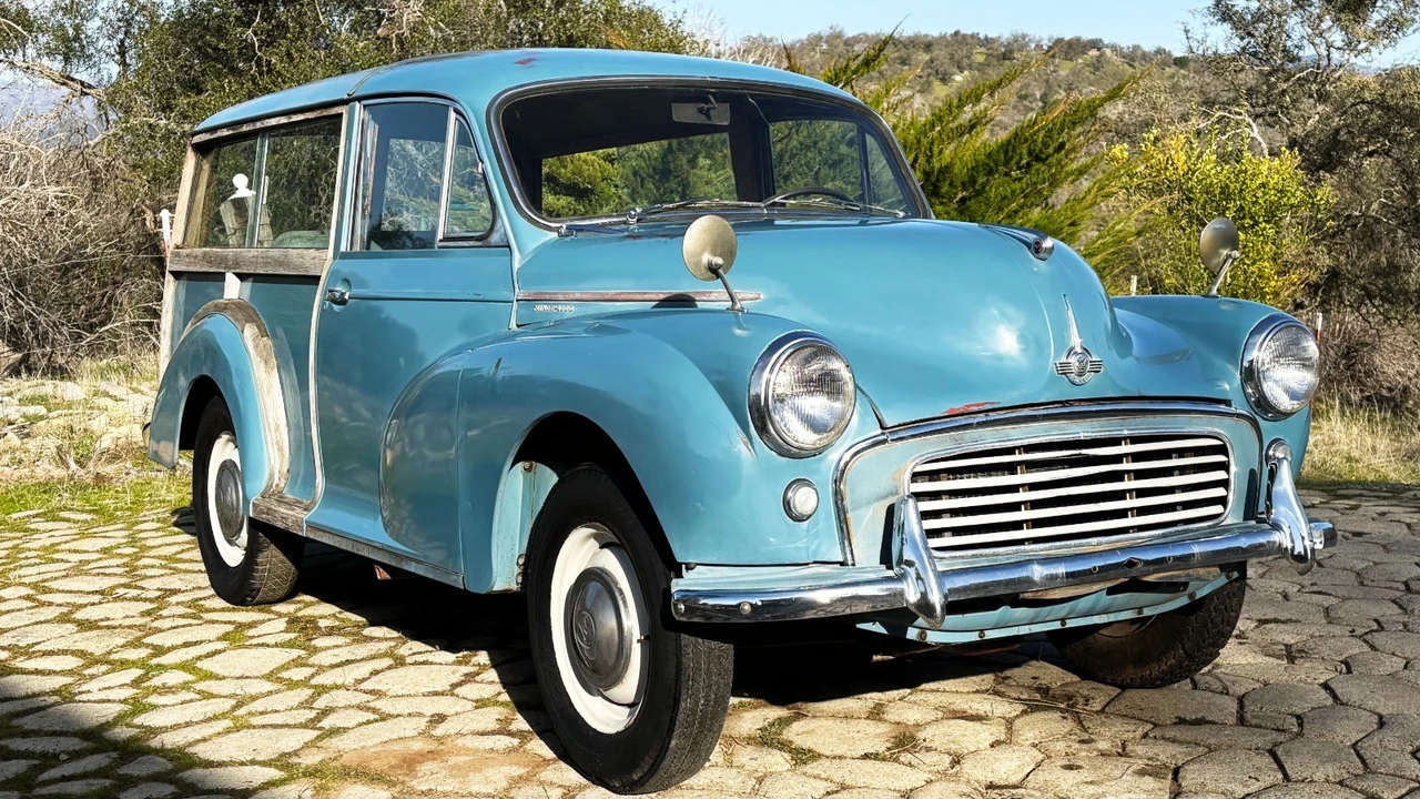 1960 Morris Minor - Image 2 of 21