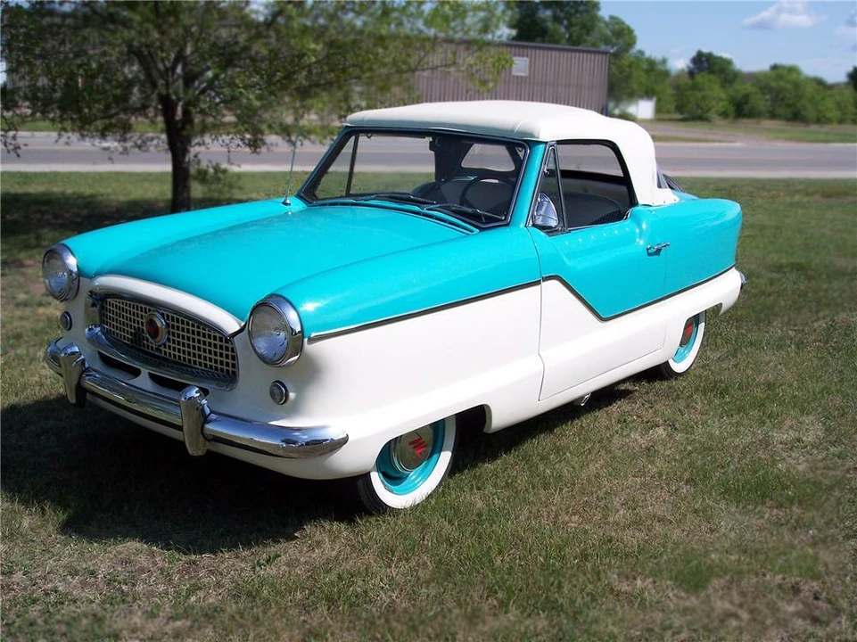 1960 Nash Metropolitan - Image 2 of 3