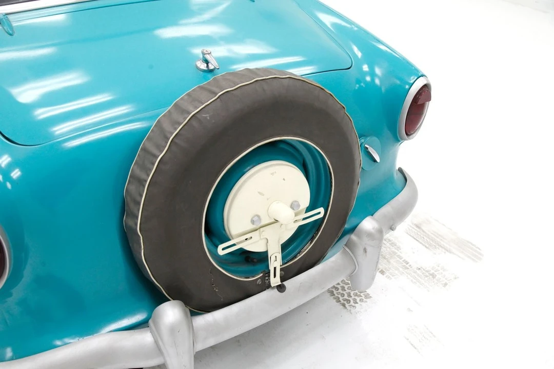 1960 Nash Metropolitan - Image 17 of 31
