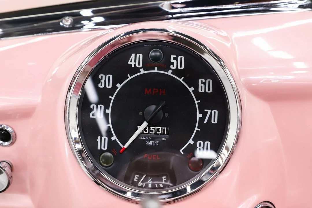 1960 Nash Metropolitan - Image 17 of 31