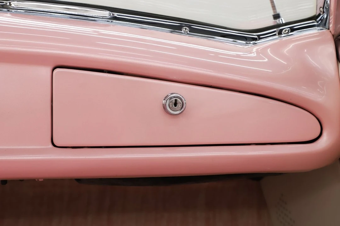 1960 Nash Metropolitan - Image 23 of 31