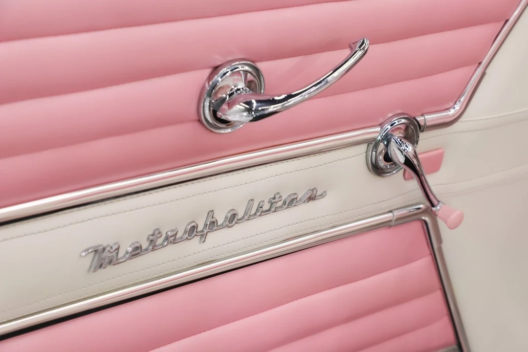 1960 Nash Metropolitan - Image 9 of 31