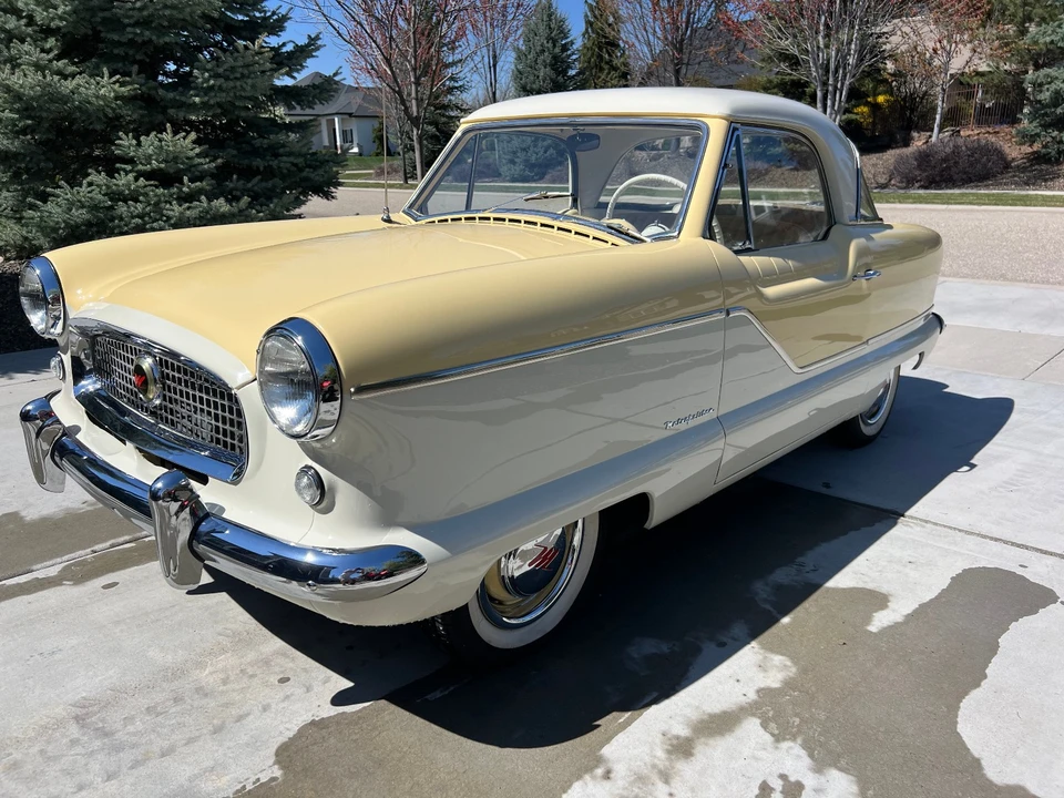 1960 Nash Metropolitan - Image 4 of 21
