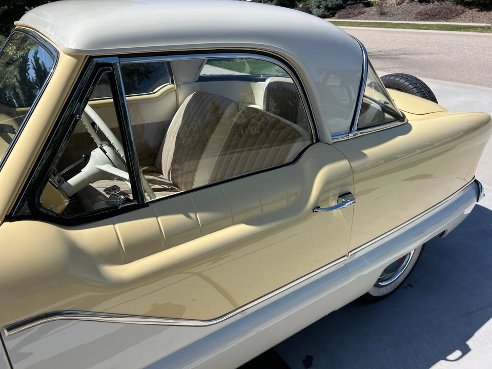 1960 Nash Metropolitan - Image 12 of 21