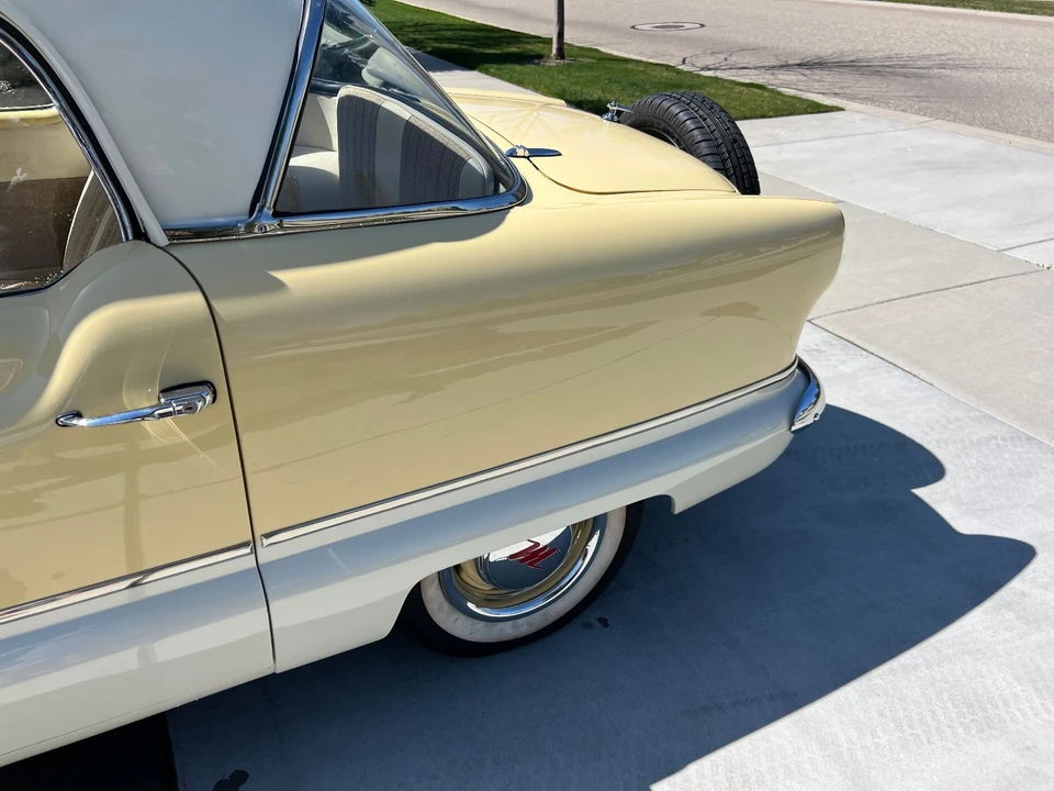 1960 Nash Metropolitan - Image 13 of 21