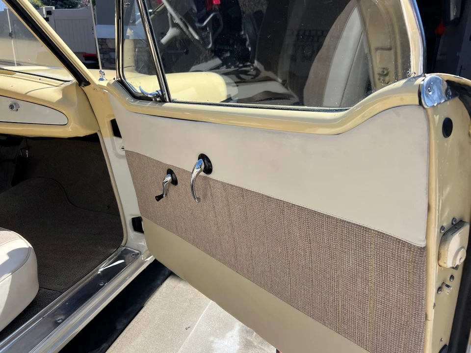 1960 Nash Metropolitan - Image 18 of 21