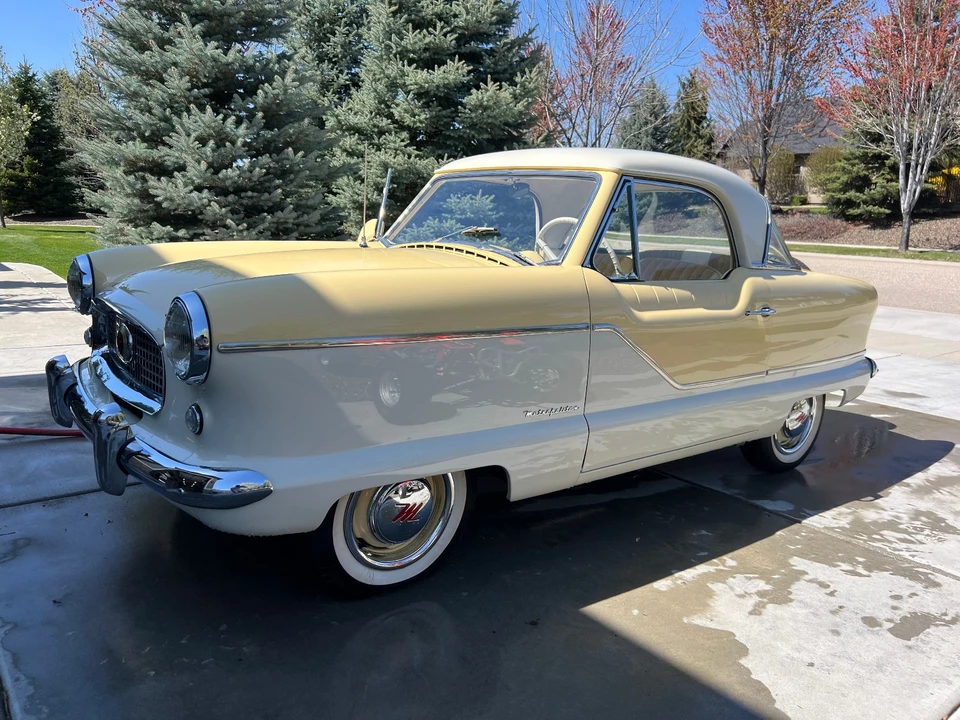 1960 Nash Metropolitan - Image 2 of 21