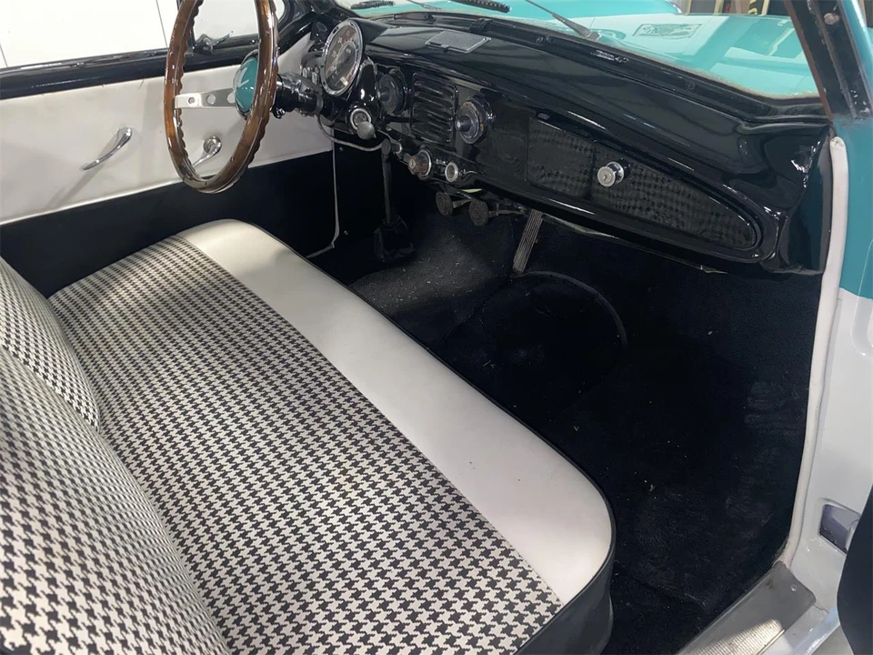 1960 Nash Metropolitan - Image 10 of 31