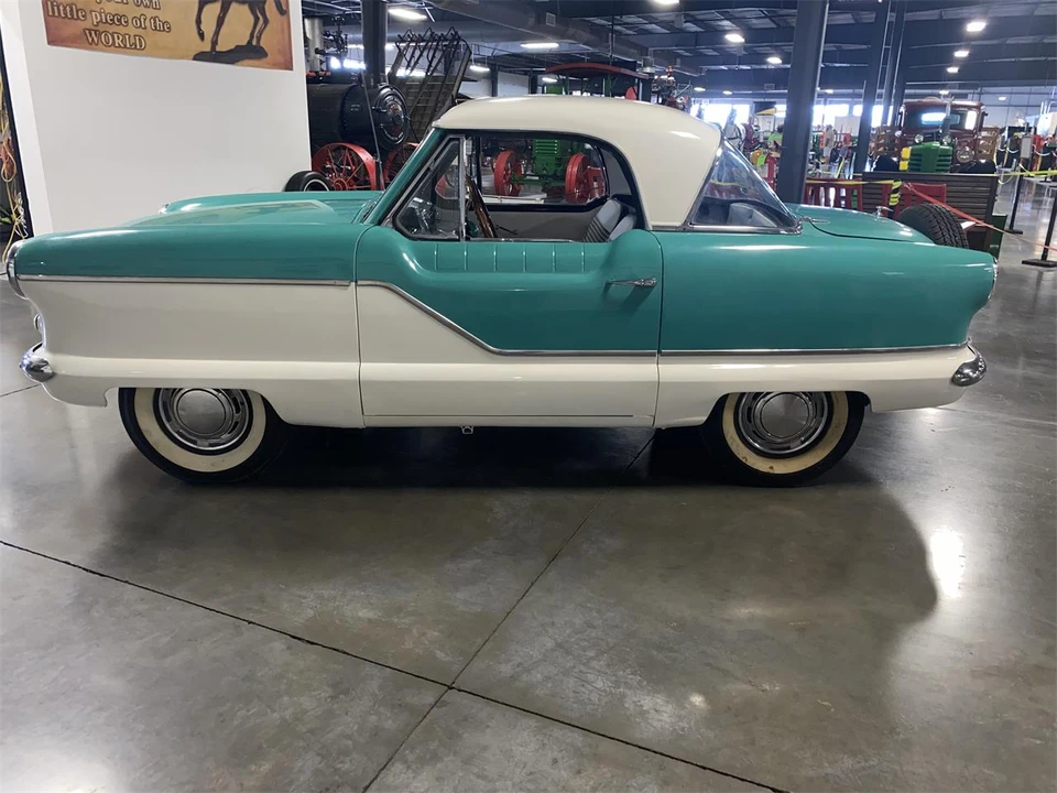 1960 Nash Metropolitan - Image 14 of 31