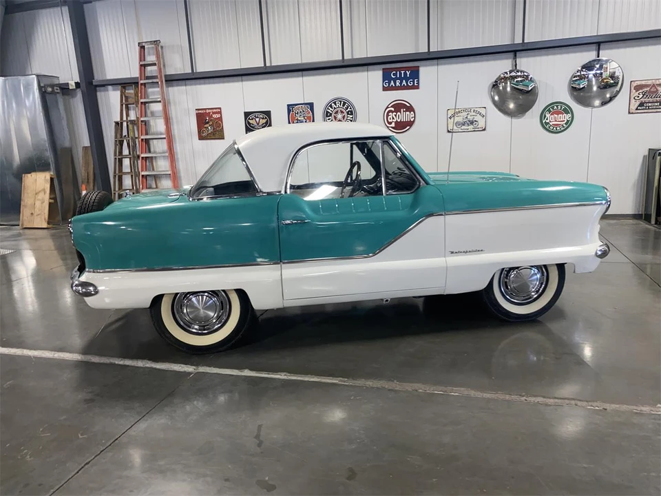 1960 Nash Metropolitan - Image 18 of 31