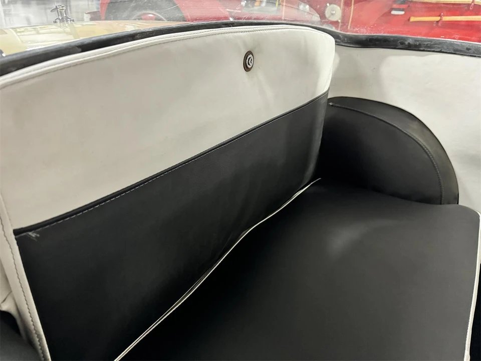 1960 Nash Metropolitan - Image 27 of 30