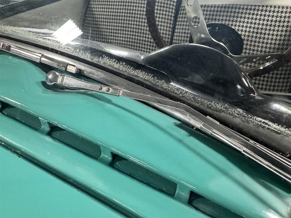 1960 Nash Metropolitan - Image 23 of 31