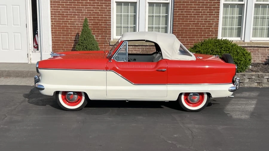 1960 Nash Metropolitan - Image 2 of 8