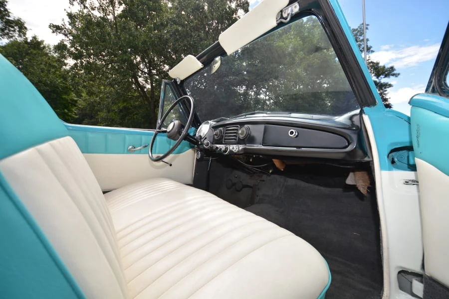 1960 Nash Metropolitan - Image 9 of 12
