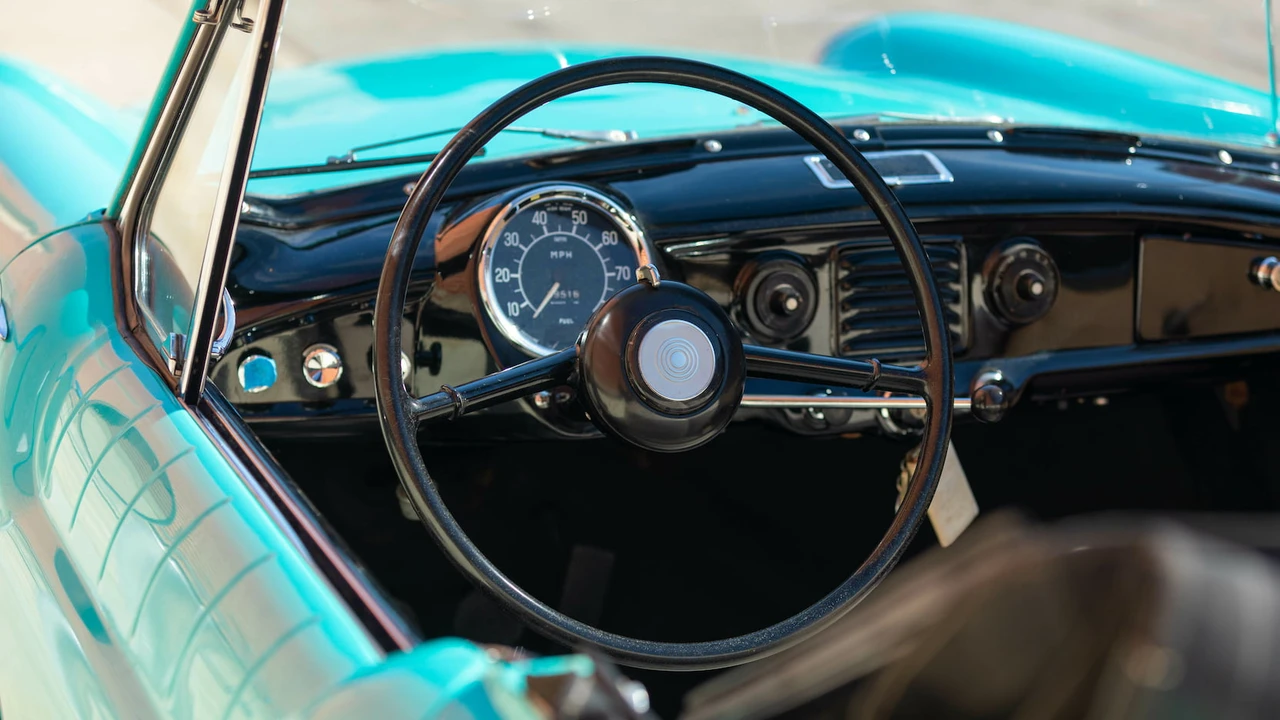 1960 Nash Metropolitan - Image 10 of 22