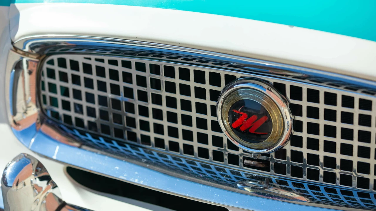 1960 Nash Metropolitan - Image 9 of 22
