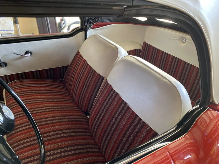 1960 Nash Metropolitan - Image 10 of 11