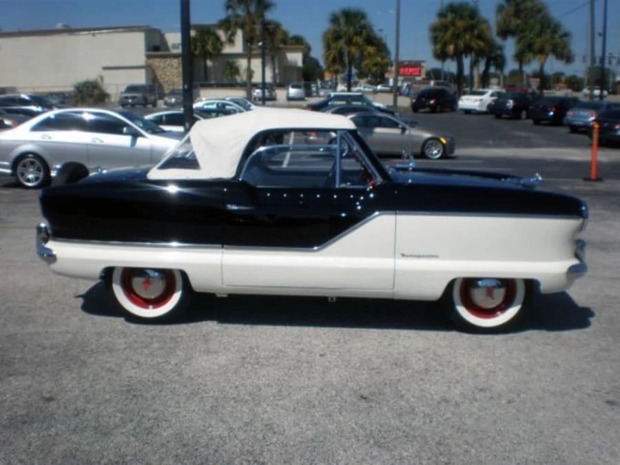 1960 Nash Metropolitan - Image 4 of 8