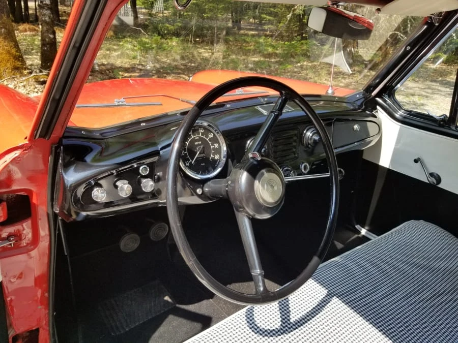 1960 Nash Metropolitan - Image 4 of 10