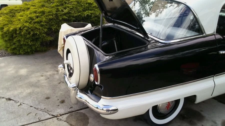 1960 Nash Metropolitan - Image 9 of 10