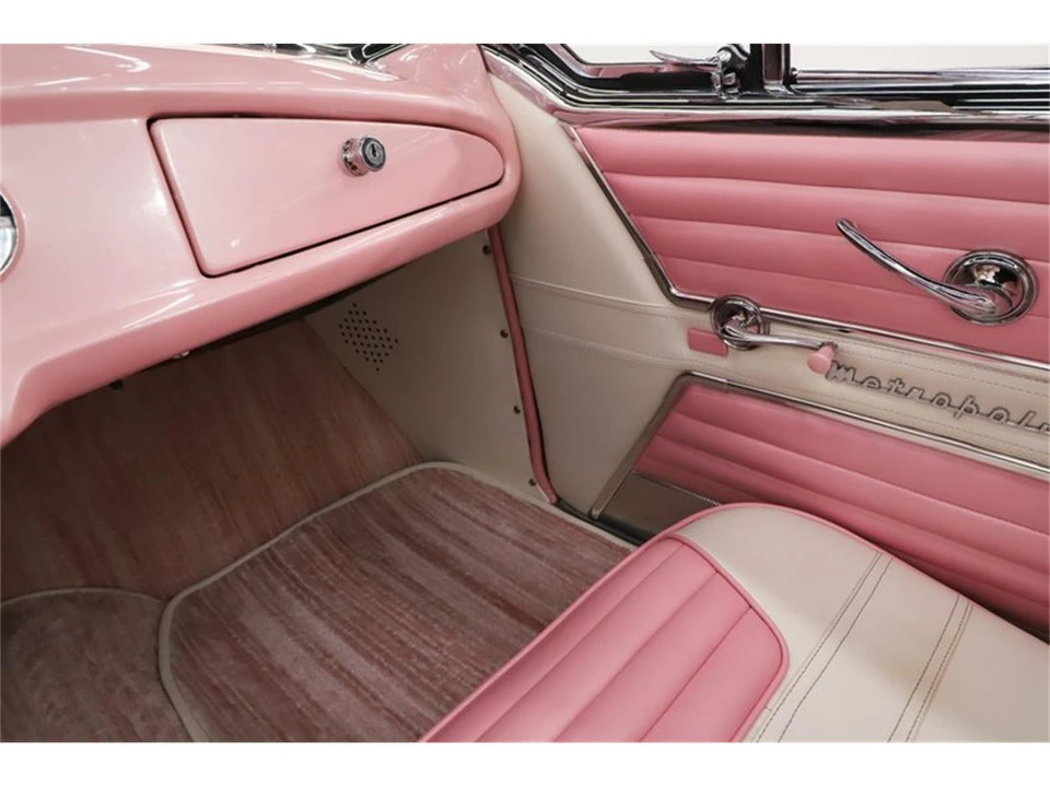 1960 Nash Metropolitan - Image 26 of 31