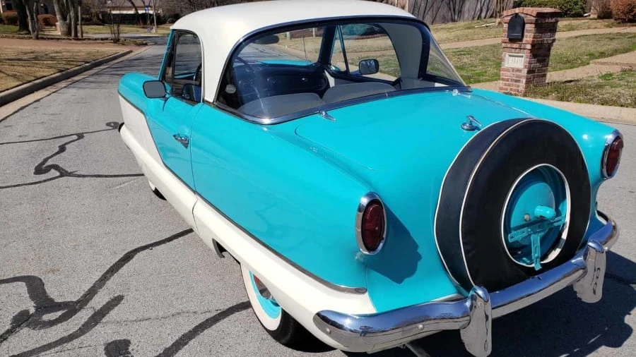 1960 Nash Metropolitan - Image 3 of 10