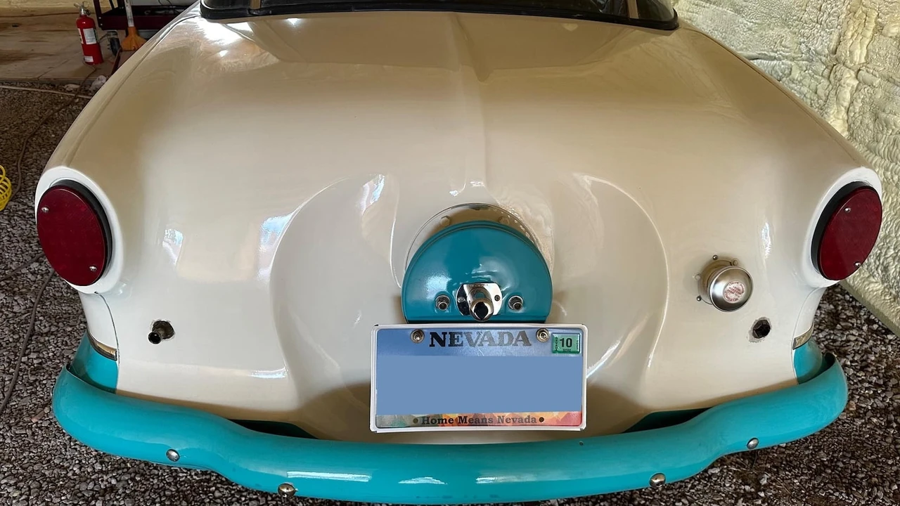 1960 Nash Metropolitan - Image 4 of 6