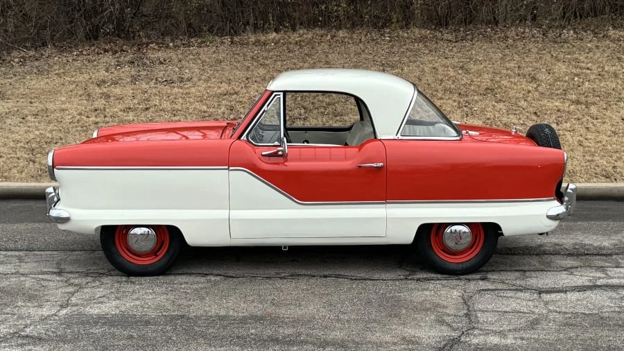 1960 Nash Metropolitan - Image 2 of 8