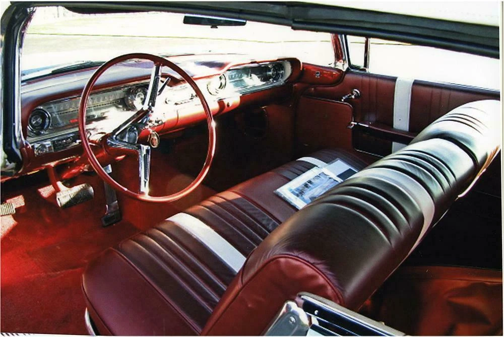 1960 Oldsmobile 98 - Image 3 of 4