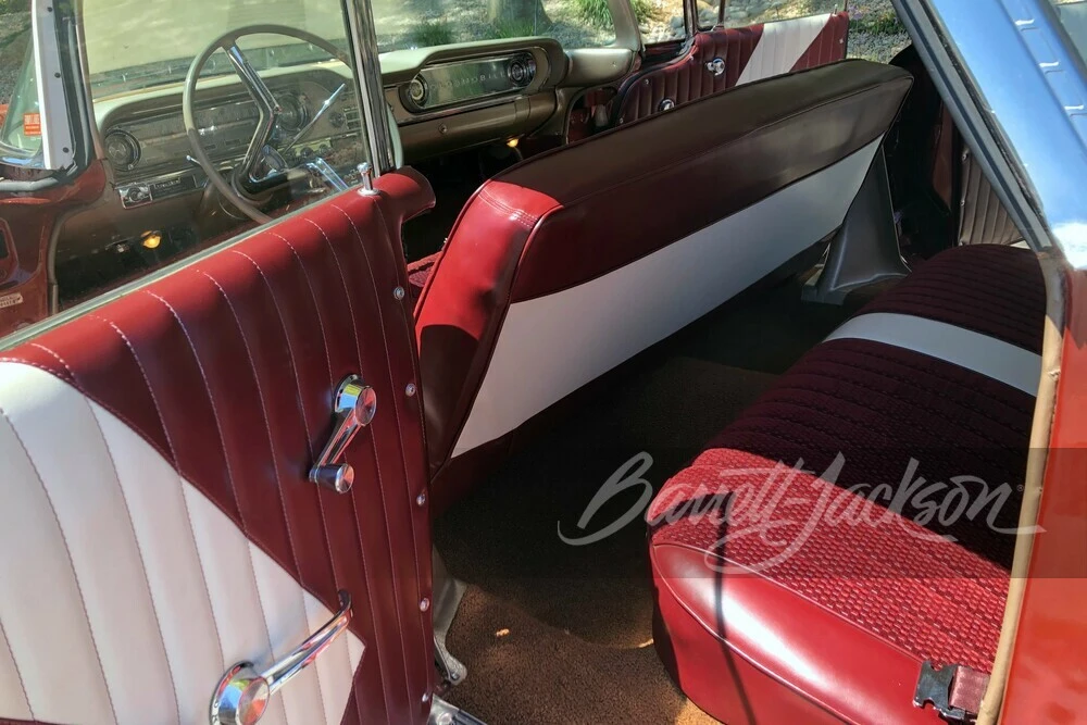 1960 Oldsmobile 88 - Image 16 of 20