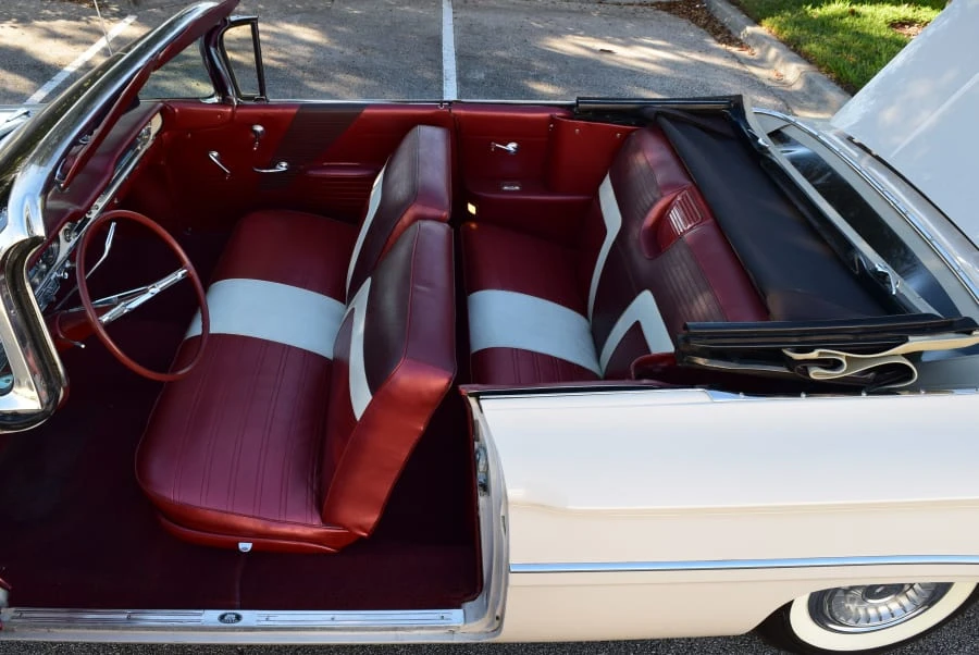 1960 Oldsmobile 88 - Image 5 of 10