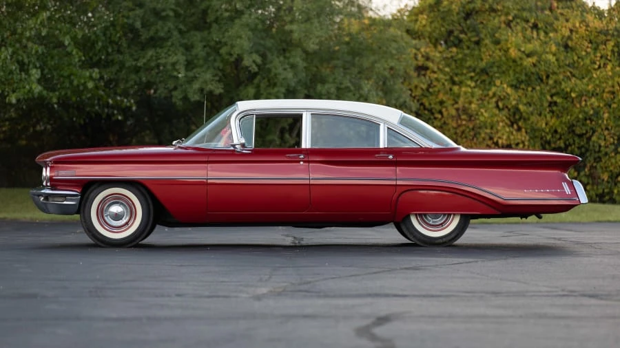 1960 Oldsmobile 88 - Image 2 of 25