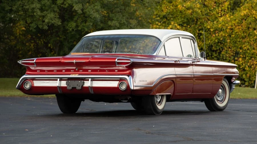 1960 Oldsmobile 88 - Image 3 of 25