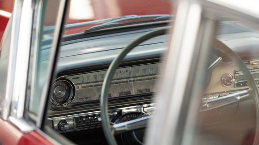 1960 Oldsmobile 88 - Image 13 of 25
