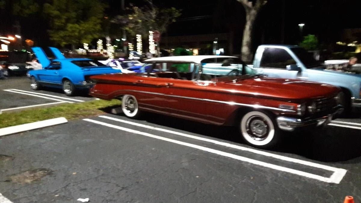 1960 Oldsmobile 88 - Image 13 of 19