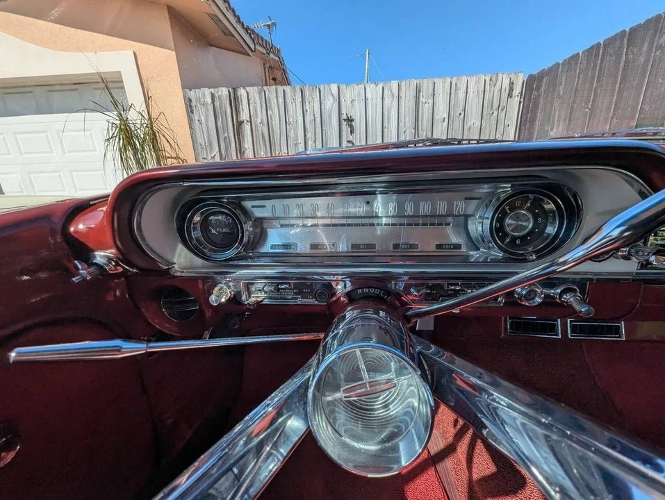 1960 Oldsmobile 88 - Image 7 of 19