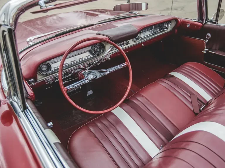 1960 Oldsmobile 98 - Image 5 of 31