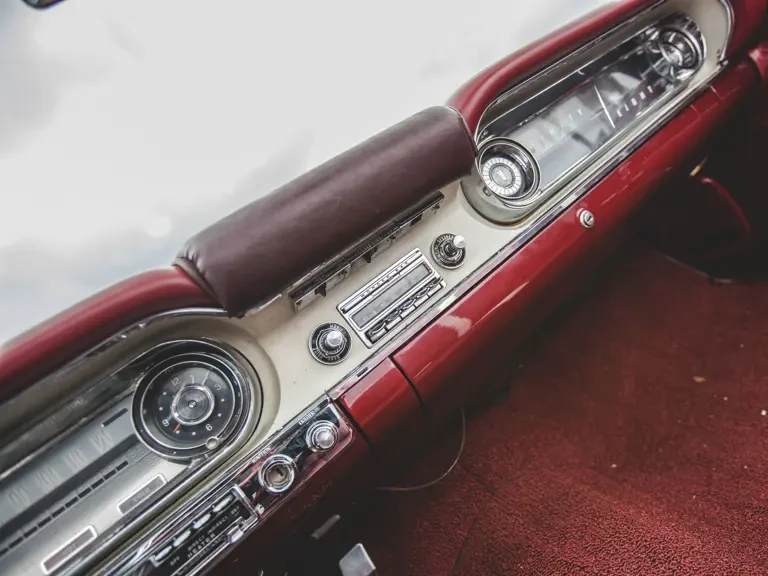 1960 Oldsmobile 98 - Image 28 of 31