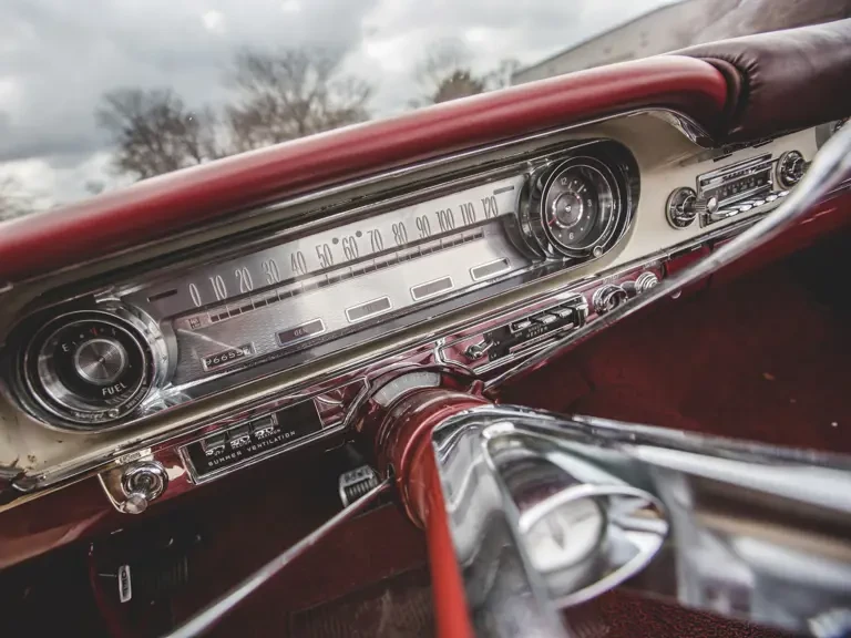 1960 Oldsmobile 98 - Image 26 of 31