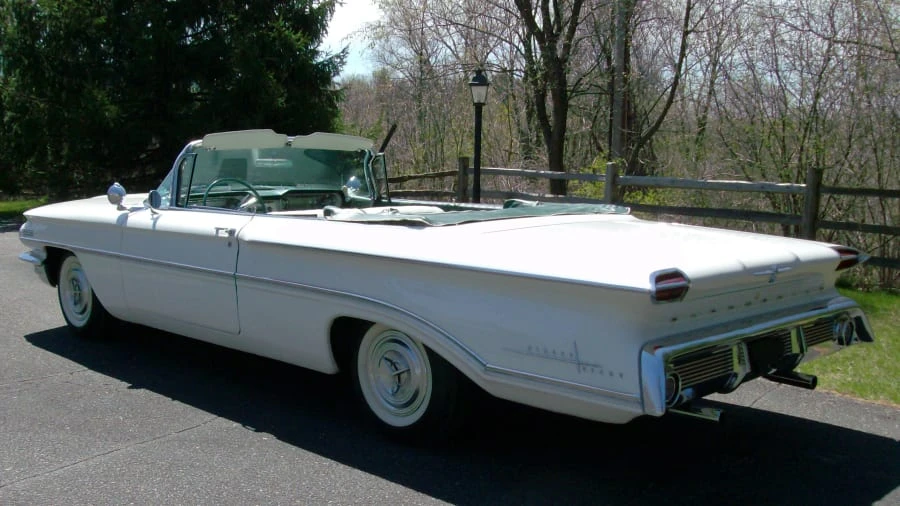1960 Oldsmobile 98 - Image 3 of 12