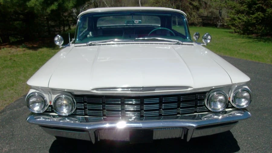 1960 Oldsmobile 98 - Image 11 of 12