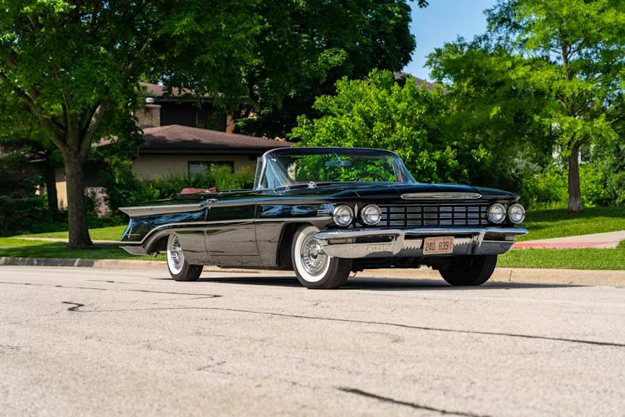 1960 Oldsmobile 98 - Image 6 of 24
