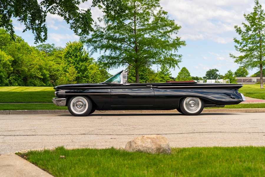 1960 Oldsmobile 98 - Image 8 of 24