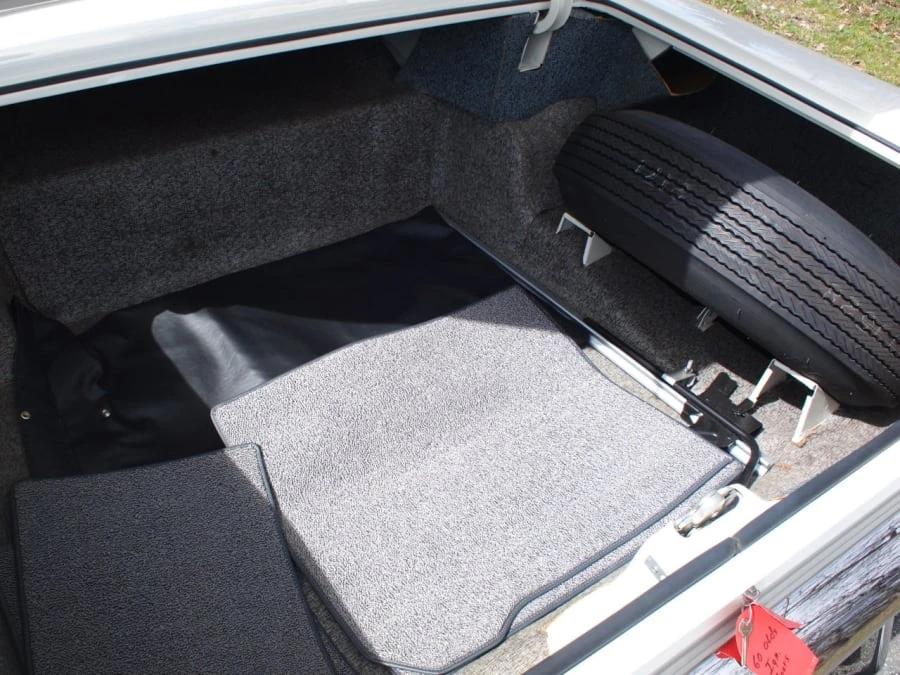 1960 Oldsmobile 98 - Image 18 of 26