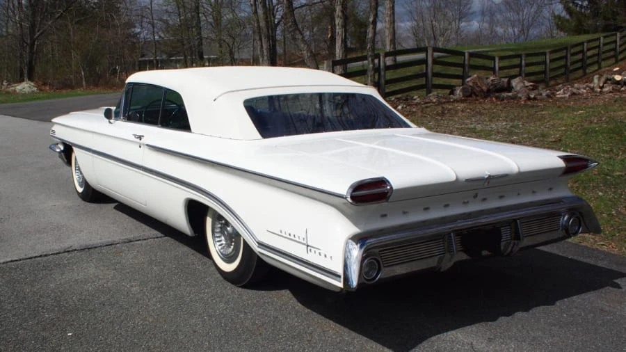 1960 Oldsmobile 98 - Image 5 of 26